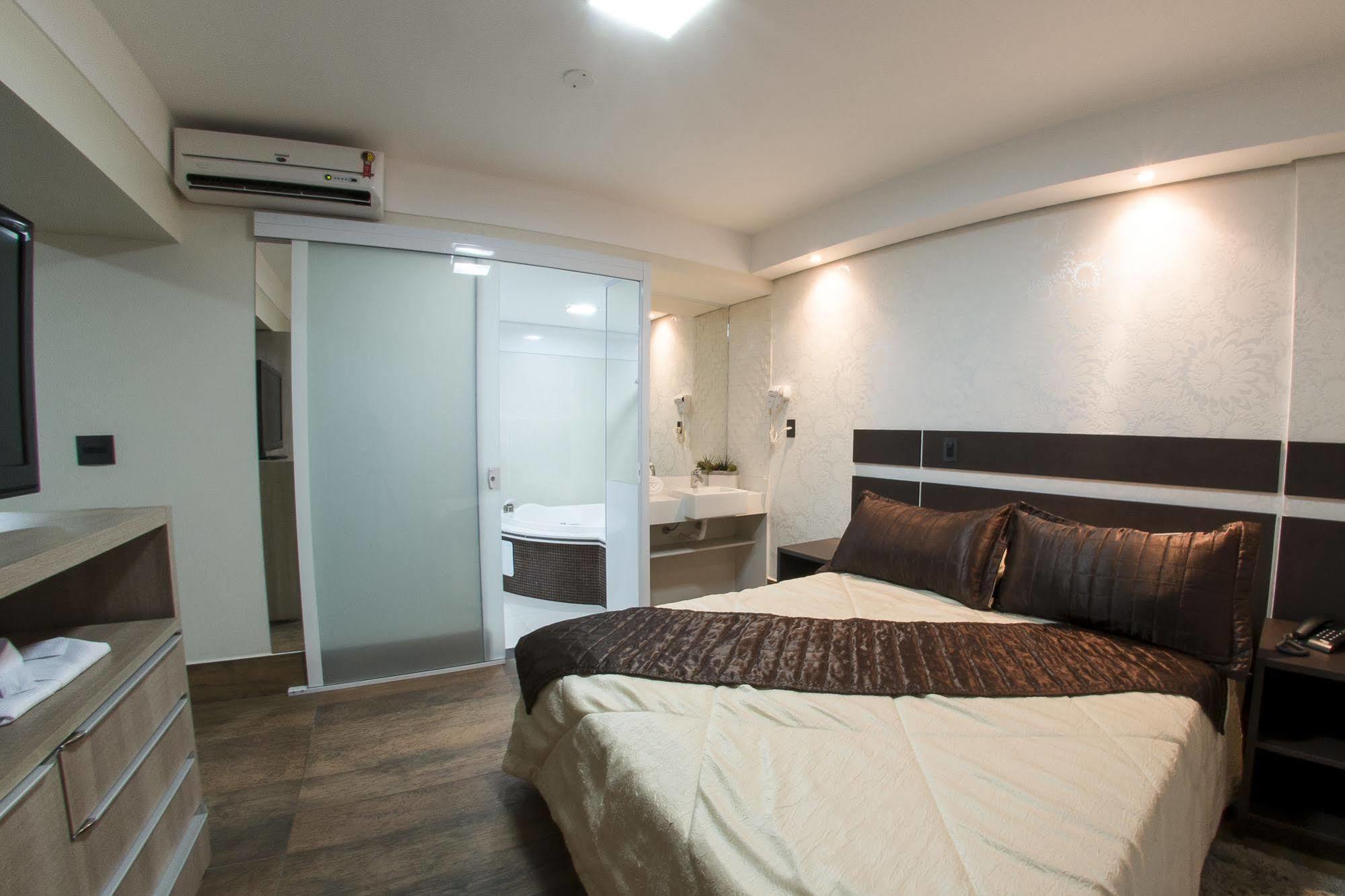 Hotel Estoril Marilia